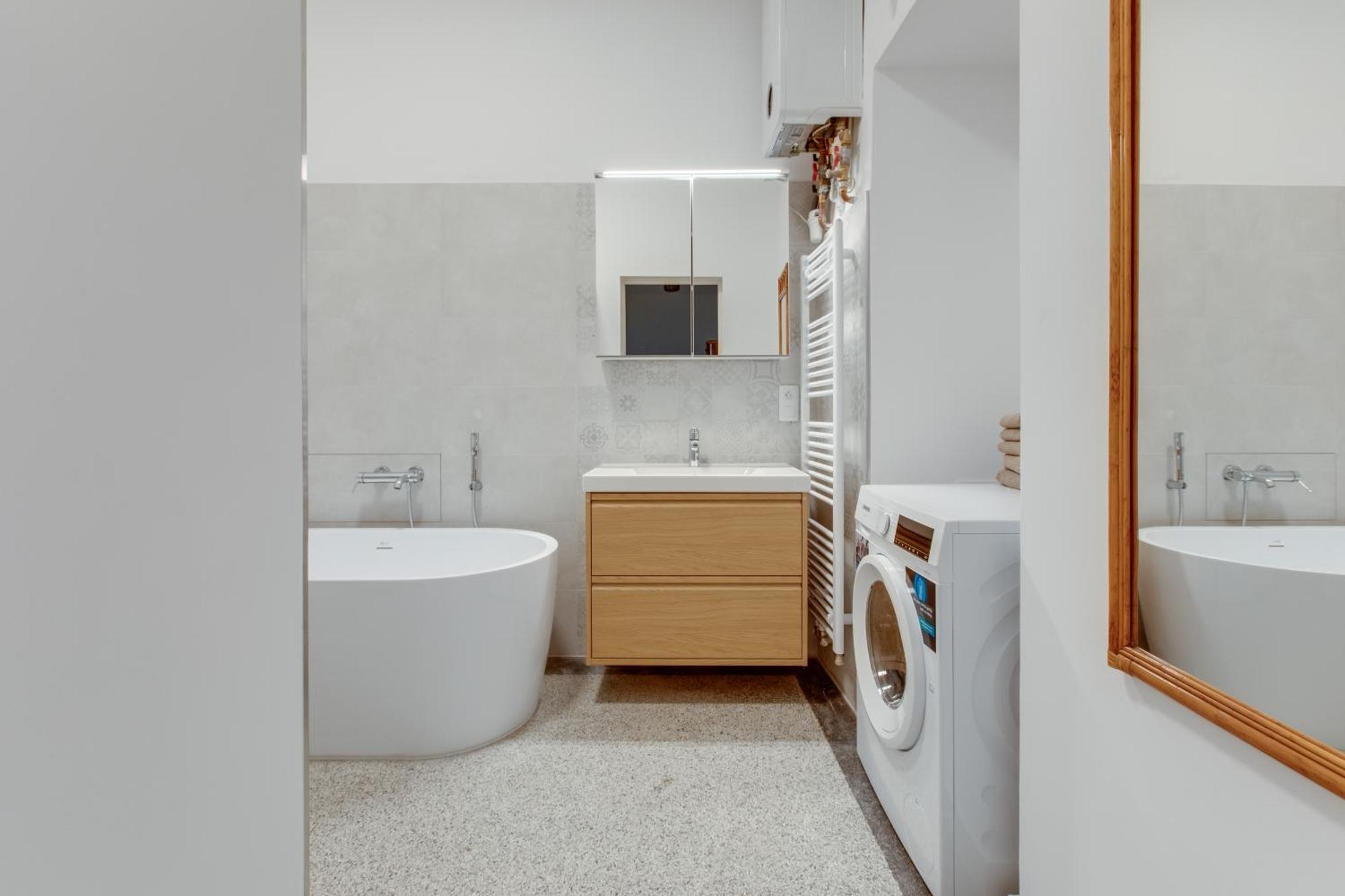 Apartamento Heart Of Old Town Comfy 2bdr 2bath *