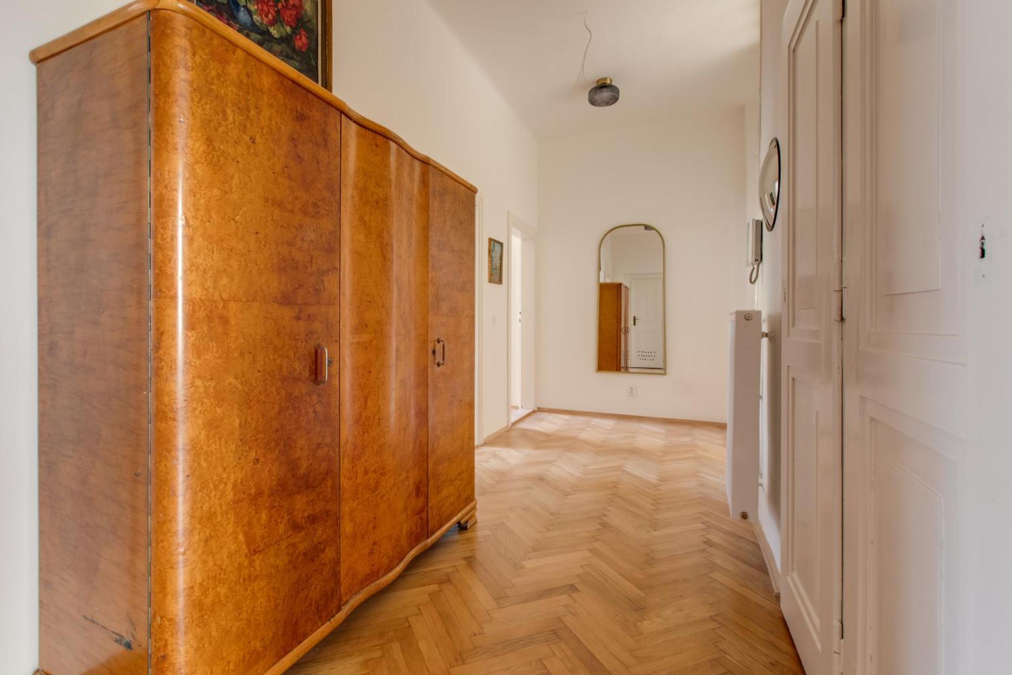 Apartamento Heart Of Old Town Comfy 2bdr 2bath Praga